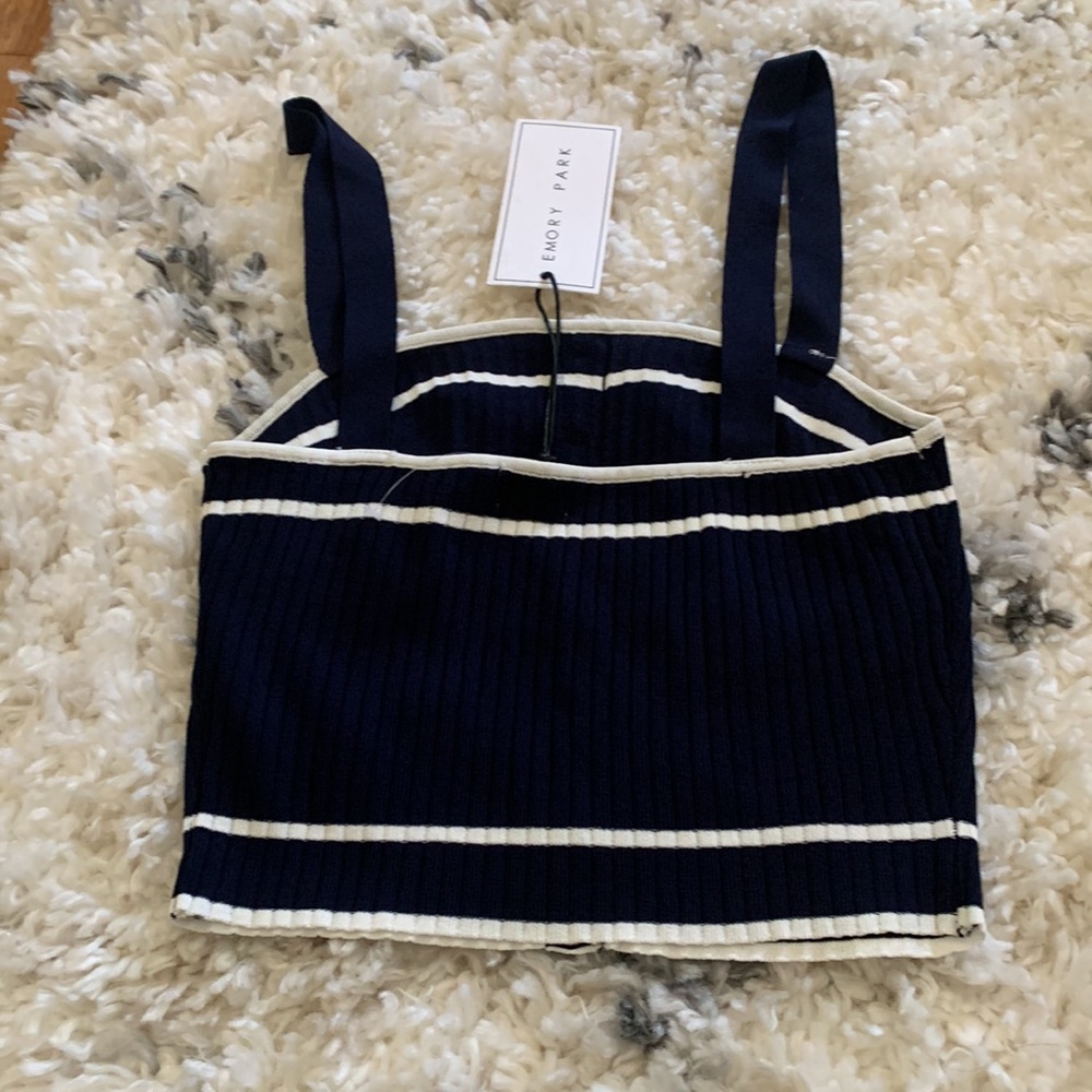 Navy Ribbed Crop Top - Picture 3 of 6